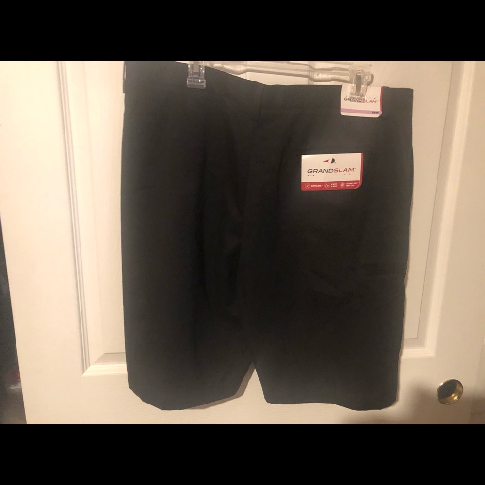 Grand Slam Women's Black Golf Short Pant Size 28W